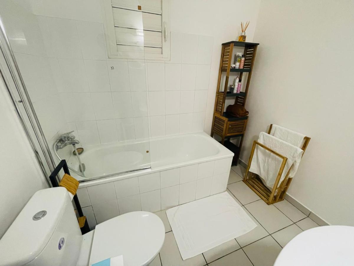 Appartement Cosy - Entre Nature Et Plages De Reve Le Gosier  Eksteriør bilde